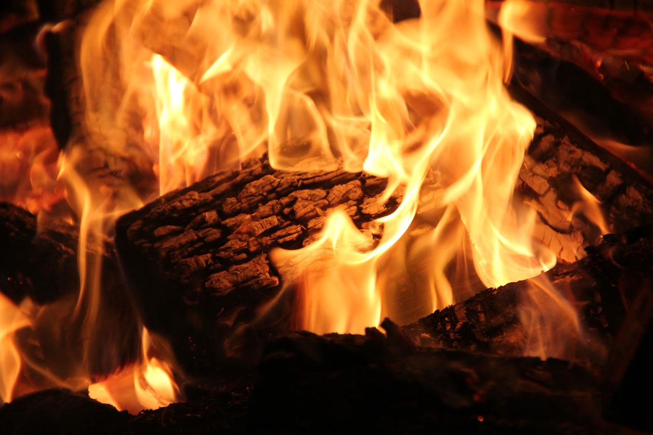 Expert Fireplace Cleaning in Seagoville, TX Professional Fireplace Cleaning Services In Seagoville Texas